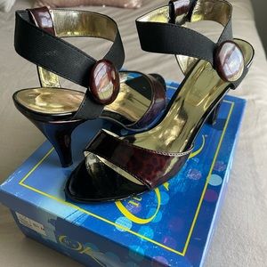 Tortoise Color Open Toed Heel